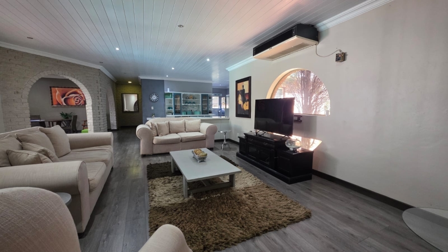 3 Bedroom Property for Sale in Wilkoppies North West